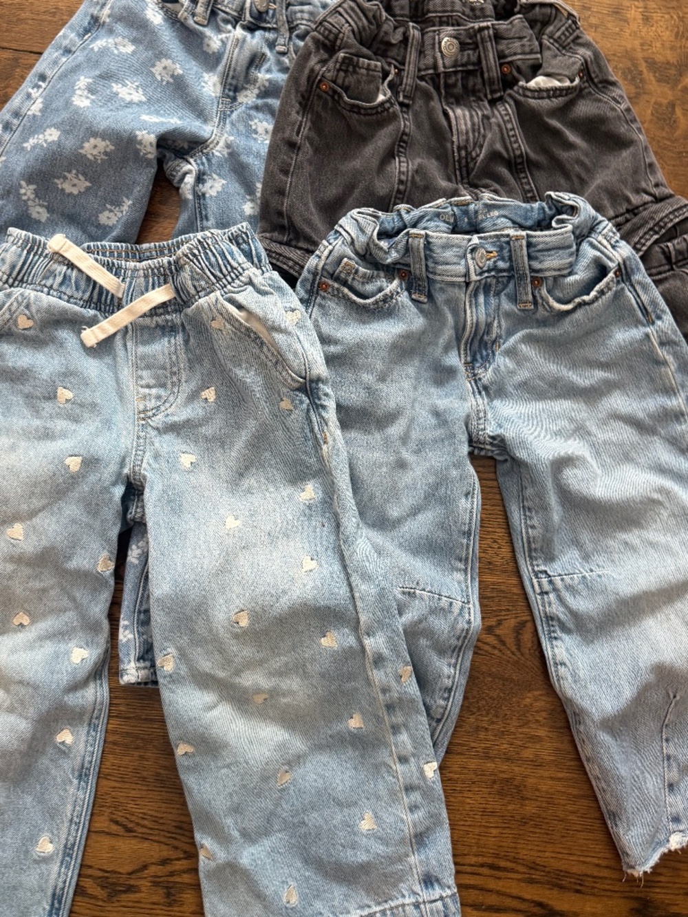 Bundle - 4 Gap & Old Navy  Size 5 Jeans